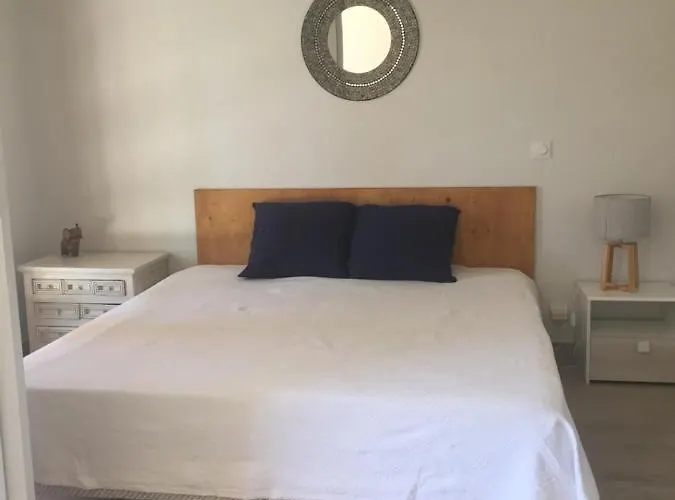 Belle Au Centre De Tropez Avec Piscine Et Garage *